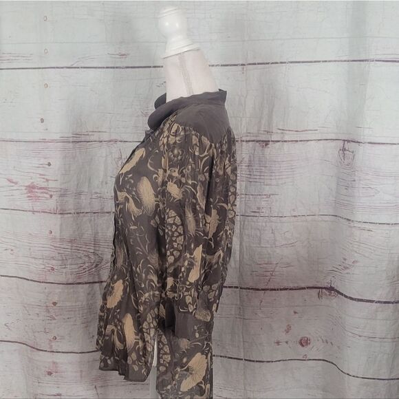 Wilfred Aritiza Silk Abstract Floral Print Blouse Size Medium - Picture 3 of 6